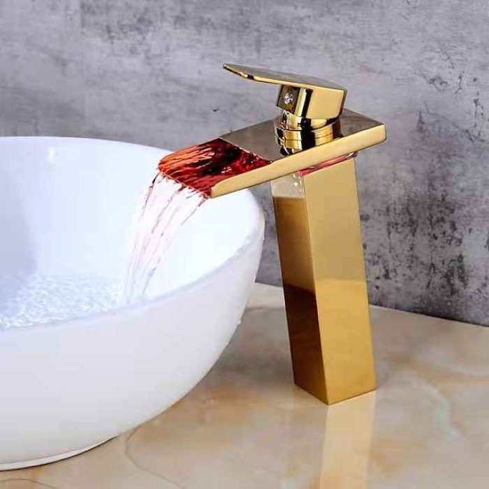 Bathroom Sink Faucet - Waterfall Chrome Centerset Single Handle One HoleBath Taps / Brass