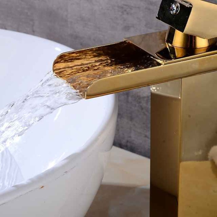 Faucet Set - Waterfall Gold Centerset Single Handle One HoleBath Taps