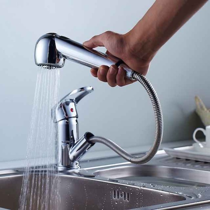 Single Handle One Hole Kitchen faucet Chrome Pull-out Centerset Kitchen Taps Solid Brass Commercial Sprayer Kitchen Sink Faucets with Cold and Hot Water