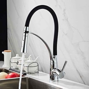 Brass Kitchen Faucet,Single Handle One Hole Oil-rubbed Bronze Pull-out Portable Spray Kitchen Sink Faucet with Hot and Cold Water