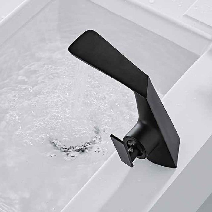 Bathroom Sink Faucet - Waterfall Electroplated / Painted Finishes Centerset Single Handle One HoleBath Taps