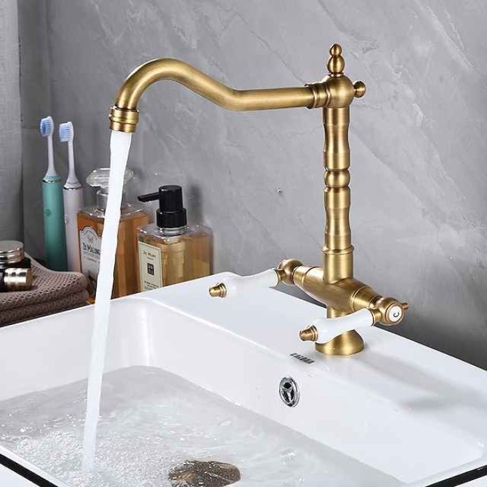 Kitchen Faucet,Two Handles One Hole Antique Brass / Electroplated / Painted Finishes Standard Spout Centerset Antique Kitchen Taps