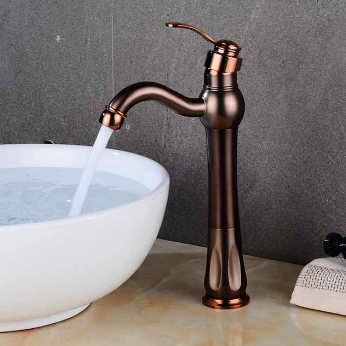 Bathroom Sink Faucet - Classic Electroplated Centerset Single Handle One HoleBath Taps