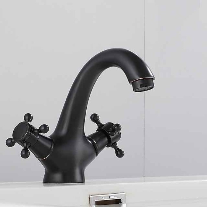 Bathroom Sink Faucet,Classic Electroplated / Painted Finishes Centerset Two Handles One Hole Bath Taps