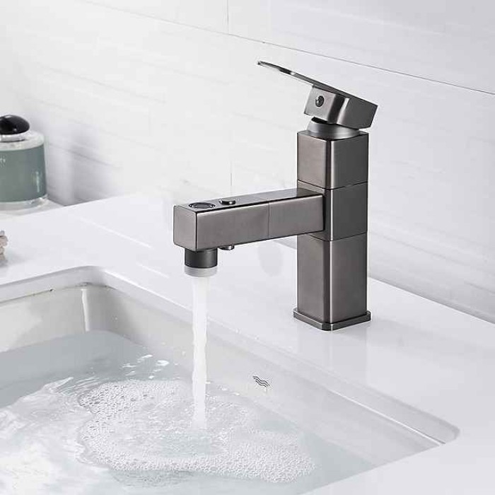 Bathroom Sink Faucet - Rotatable / Pull out / Classic Electroplated / Painted Finishes Centerset Single Handle One HoleBath Taps