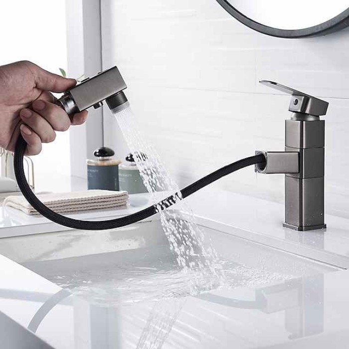 Bathroom Sink Faucet - Rotatable / Pull out / Classic Electroplated / Painted Finishes Centerset Single Handle One HoleBath Taps