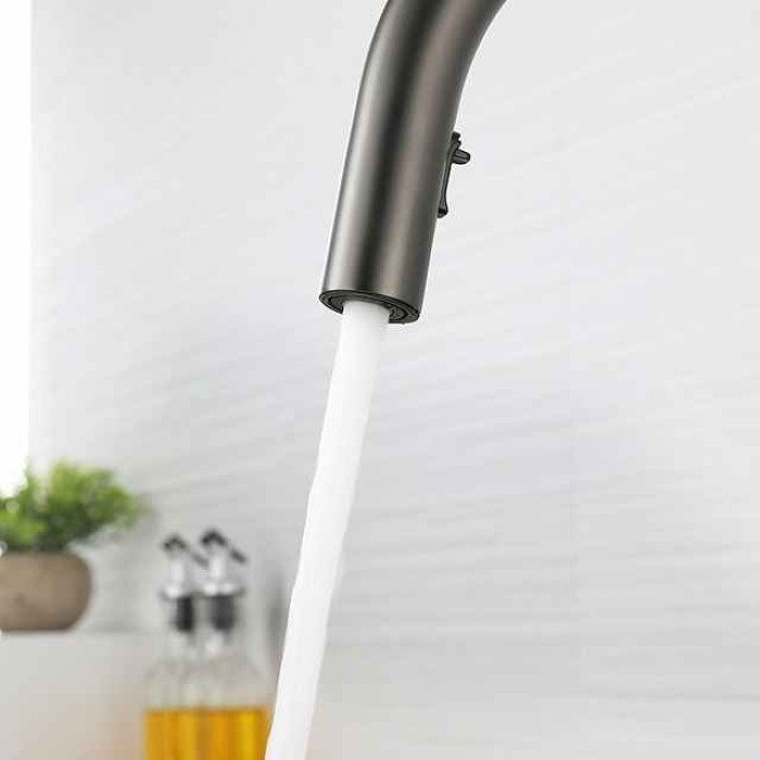 Kitchen Faucet with Pull-out Spray - Single Handle One Hole Electroplated / Painted Finishes Pull-out / Pull-down / Standard Spout / Tall / High Arc Centerset Modern Contemporary Kitchen Taps