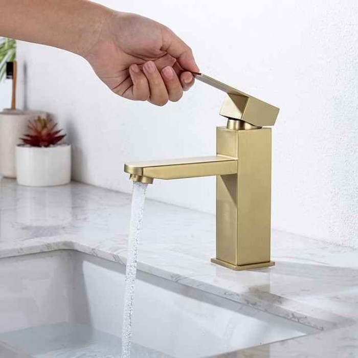 Bathroom Sink Faucet,Classic Stainless Steel Electroplated / Painted Finishes Centerset Single Handle One Hole Bath Taps