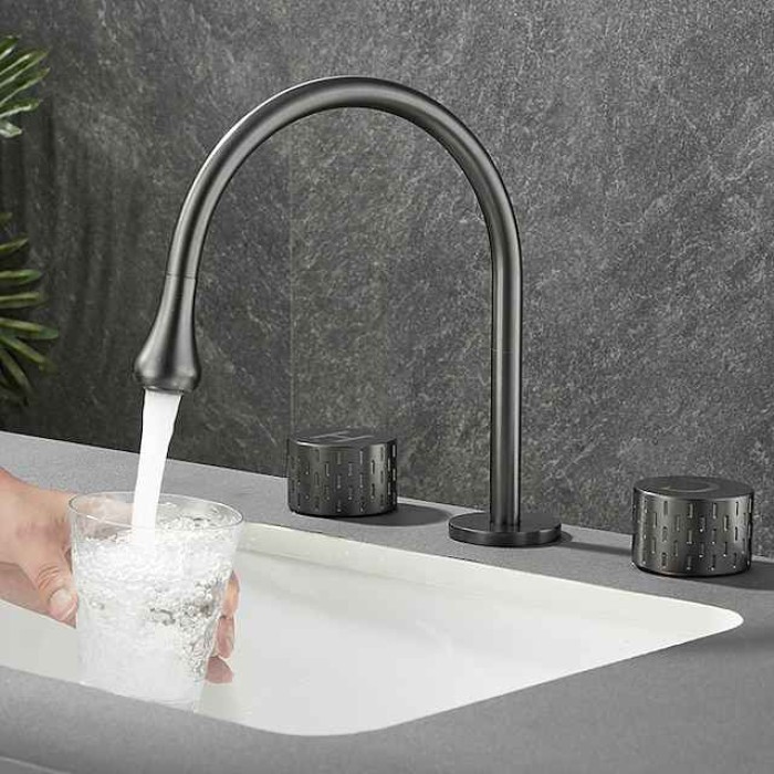 Bathroom Sink Faucet - Rotatable / Classic Electroplated Widespread Two Handles Three Holes Bath Taps