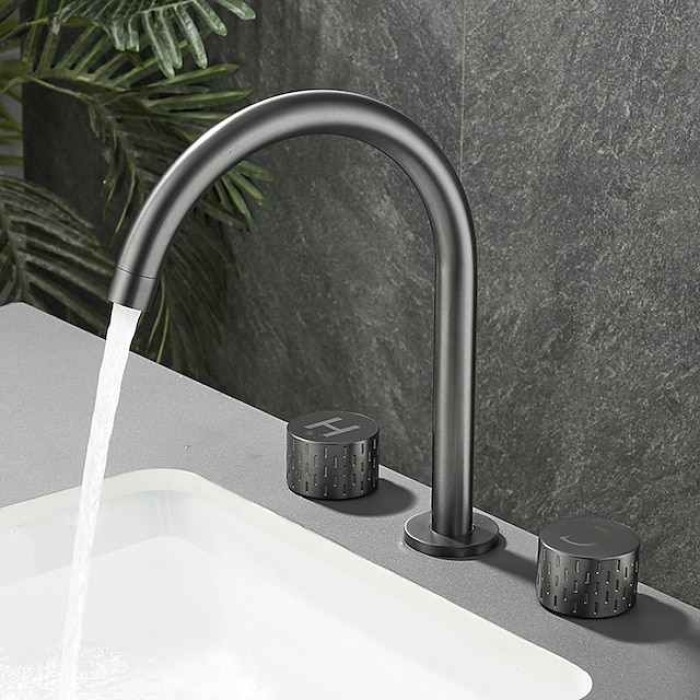 Bathroom Sink Faucet - Rotatable / Classic Electroplated Widespread Two Handles Three Holes Bath Taps