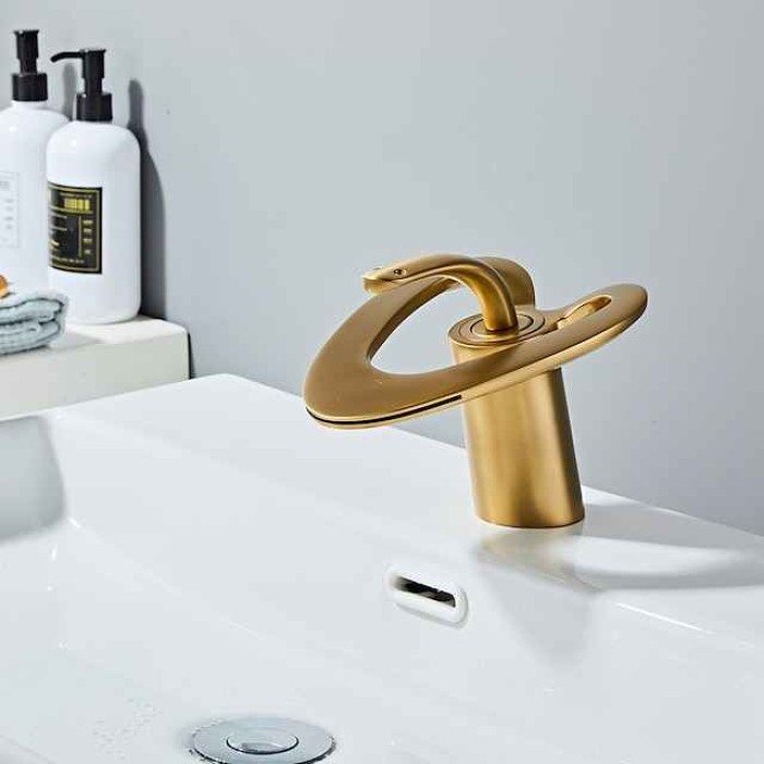 Waterfall Bathroom Sink Mixer Faucet Deck Mounted, Mono Washroom Basin Taps Single Handle Monobloc Vessel Water Brass Tap with Hot and Cold Hose