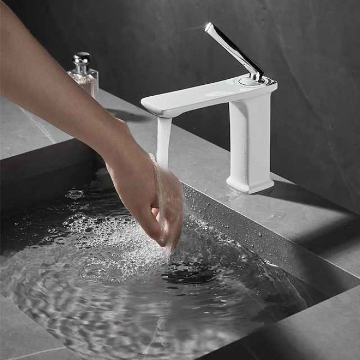 Bathroom Faucet Brass Sink Mixer Basin Taps Deck Mounted, Single Handle Monobloc Washroom Vessel Tap with Cold and Hot Hose