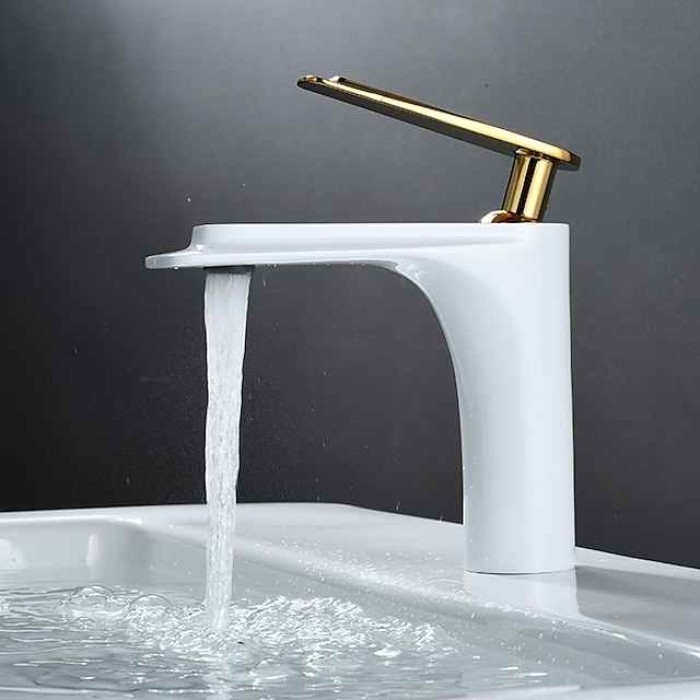 Bathroom Sink Faucet - Classic Electroplated / Painted Finishes Centerset Single Handle One HoleBath Taps