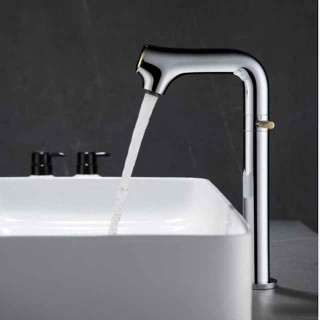 Bathroom Sink Faucet - Rotatable / LED / Classic Chrome / Nickel Brushed / Electroplated Centerset Single Handle One HoleBath Taps