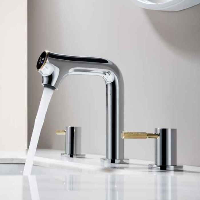 Bathroom Sink Faucet - Rotatable / LED / Classic Chrome / Nickel Brushed / Electroplated Centerset Two Handles Three HolesBath Taps